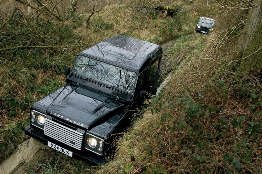  Land Rover Defender 2006 года  (фото 118 из 227)